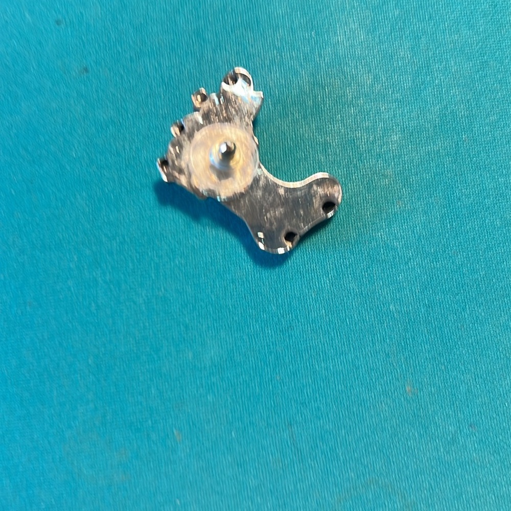 Pin - Picture 3 of 3